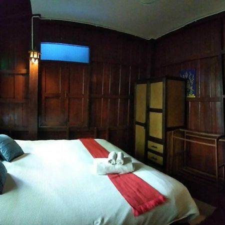 Baan Khun Krub Hotel Csiangmaj Kültér fotó