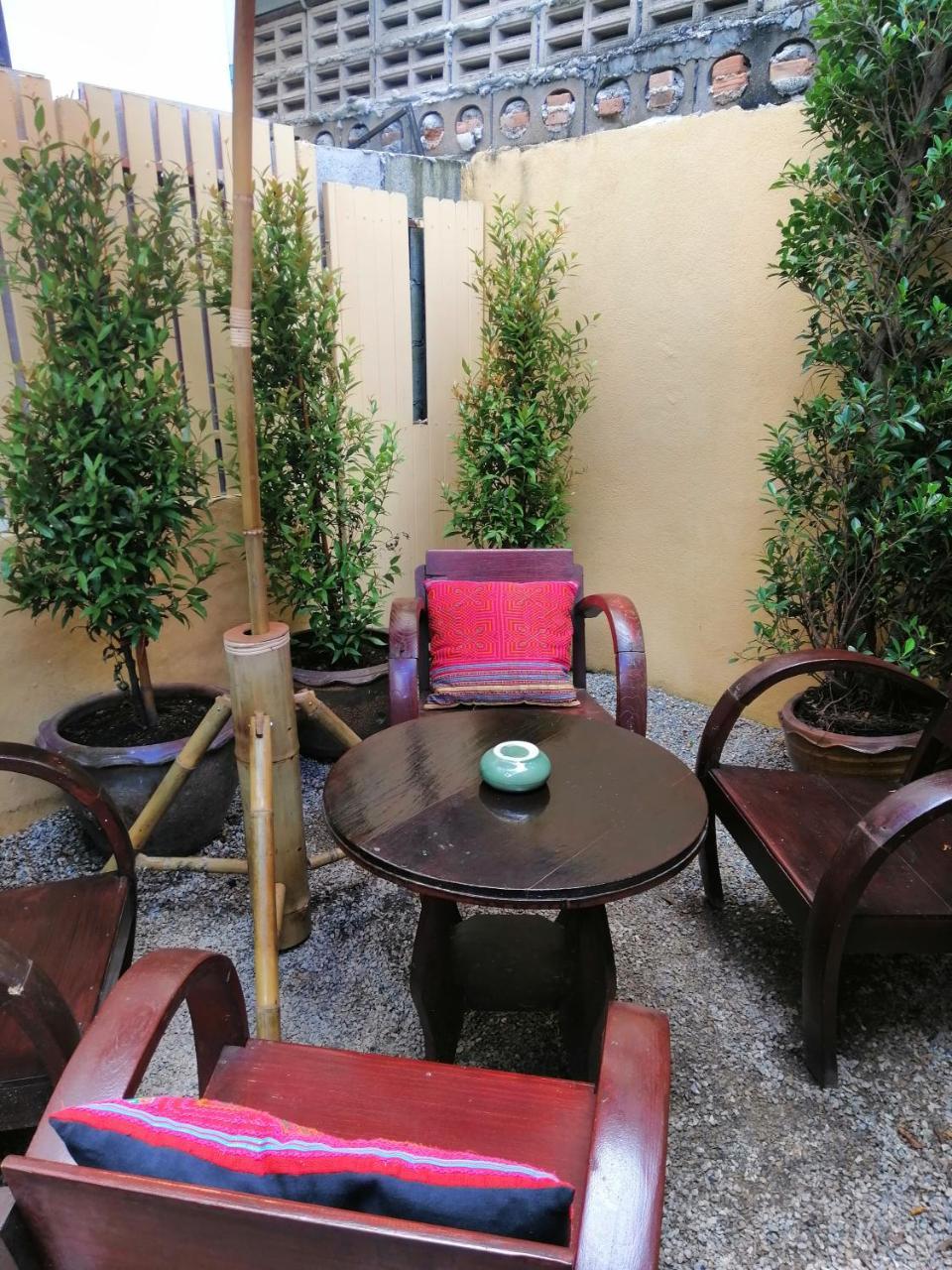 Baan Khun Krub Hotel Csiangmaj Kültér fotó