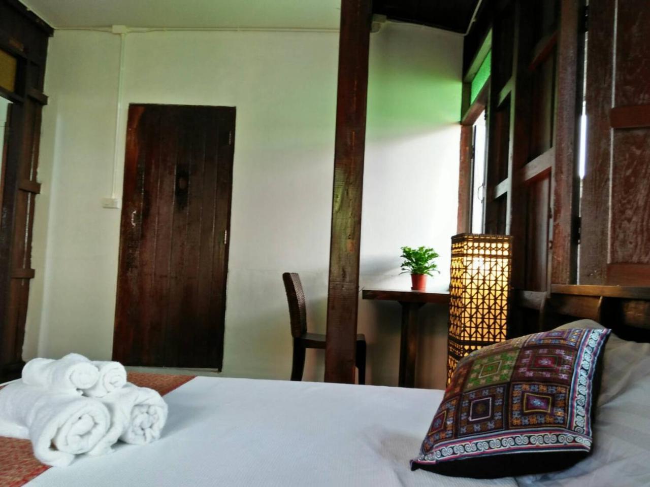 Baan Khun Krub Hotel Csiangmaj Kültér fotó