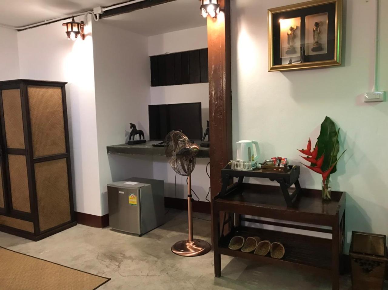 Baan Khun Krub Hotel Csiangmaj Kültér fotó