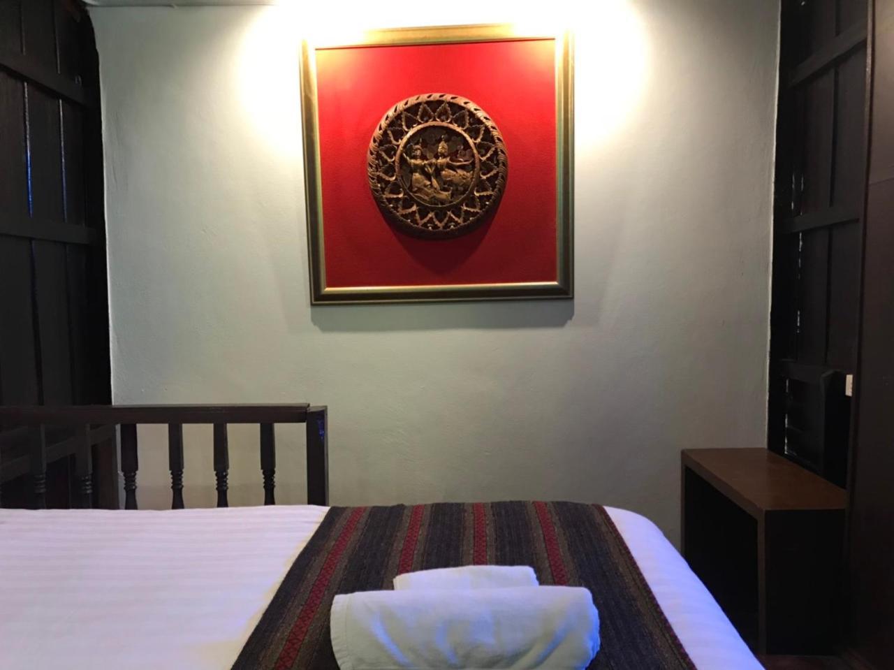 Baan Khun Krub Hotel Csiangmaj Kültér fotó