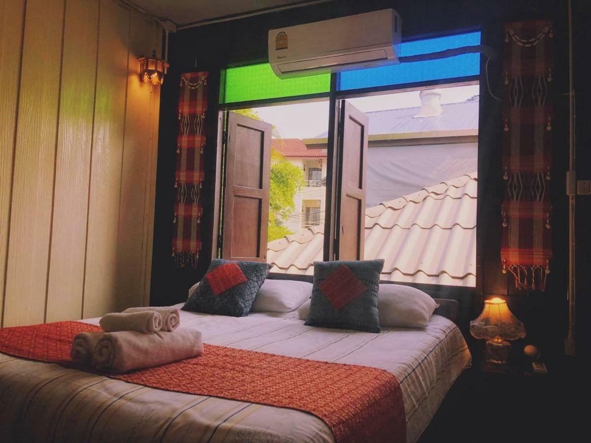 Baan Khun Krub Hotel Csiangmaj Kültér fotó