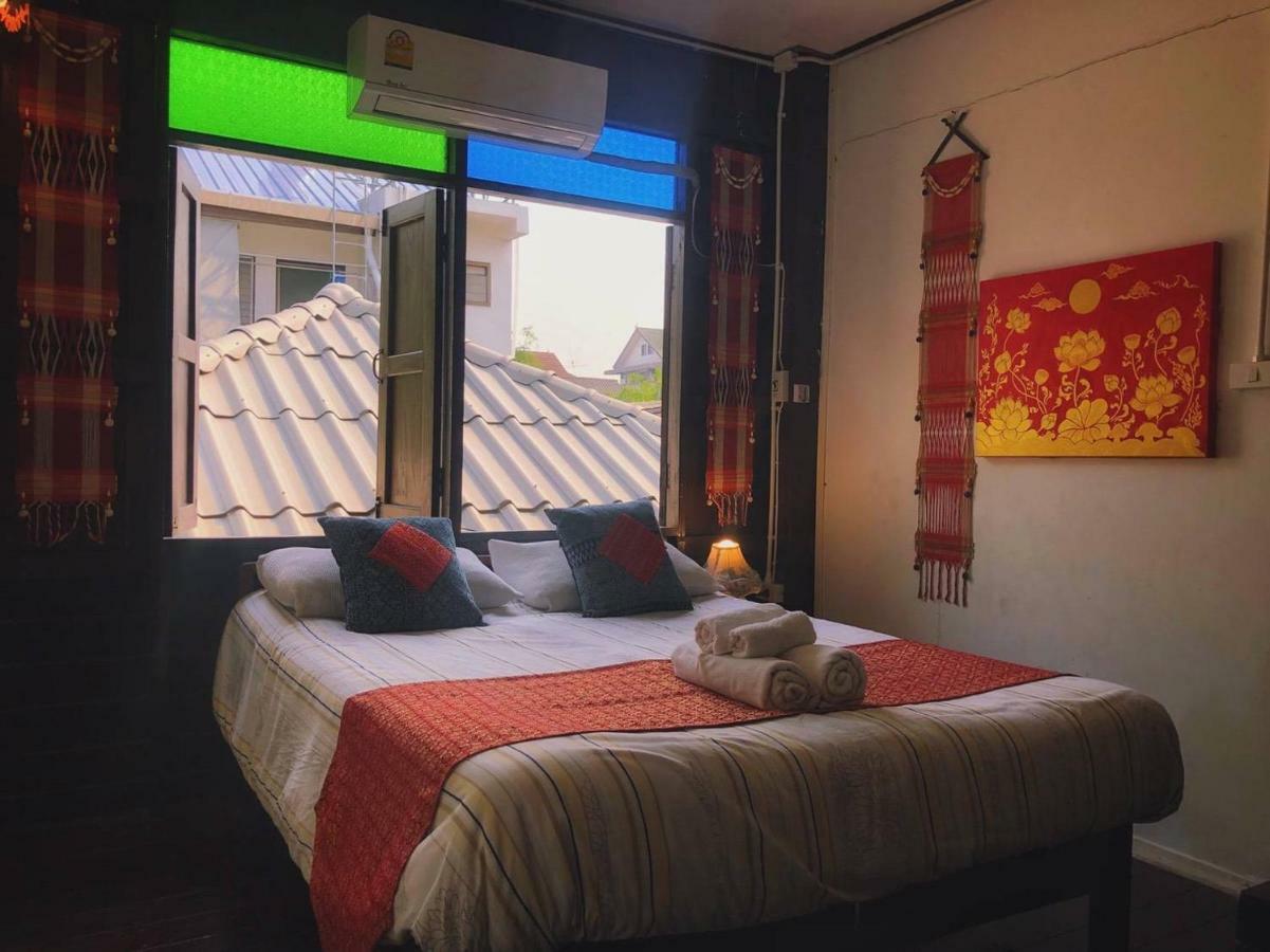 Baan Khun Krub Hotel Csiangmaj Kültér fotó