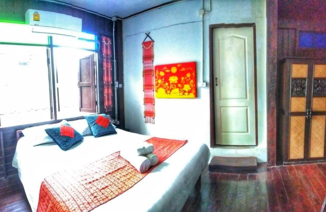 Baan Khun Krub Hotel Csiangmaj Kültér fotó