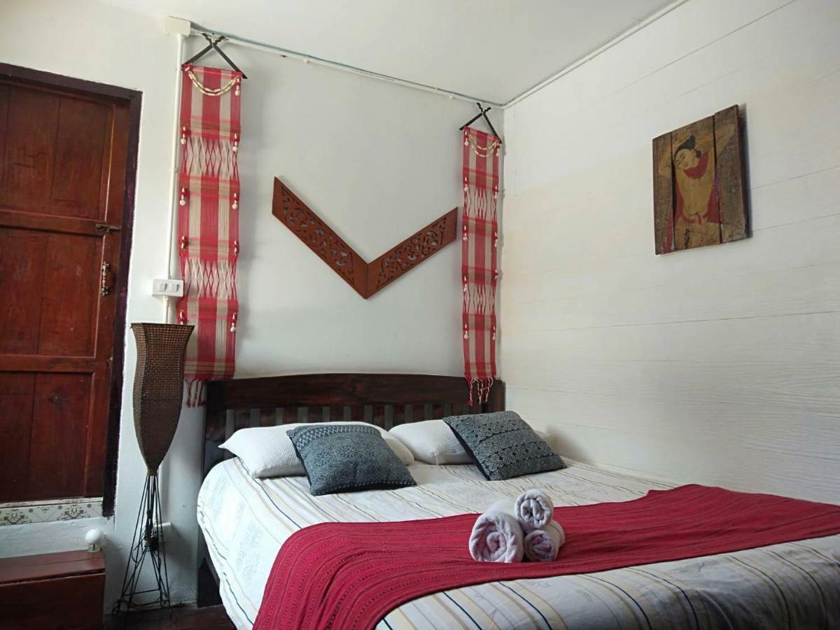 Baan Khun Krub Hotel Csiangmaj Kültér fotó